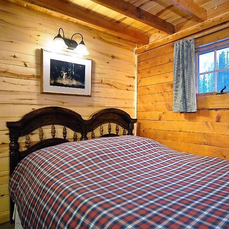 Pioneer Guest Cabins 克雷斯特德比特 外观 照片